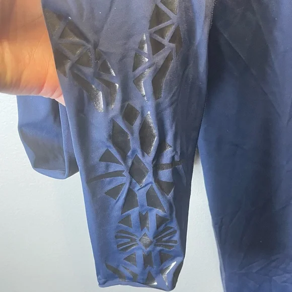 Beyond Yoga‎ Women's Navy Colico Leggings High Waisted Black Design Size Small - Picture 3 of 5